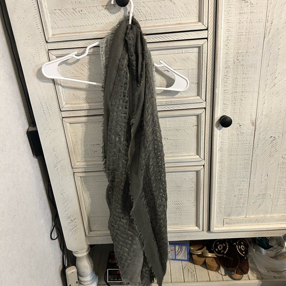 Minicci scarf